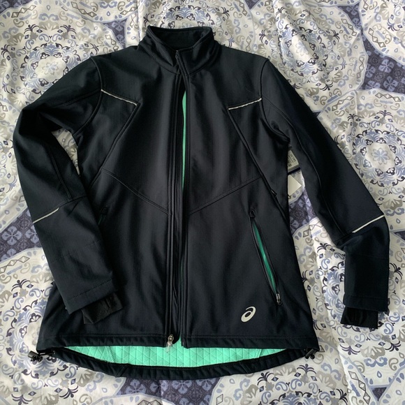 Asics Jackets & Blazers - NWT WOMEN’S ASICS RUNNING JACKET